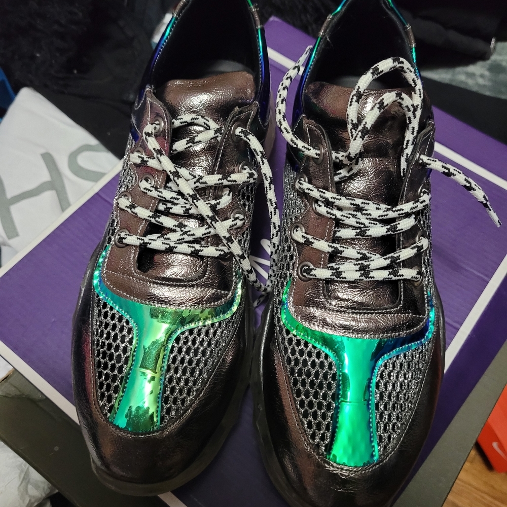 Rubber bottom sneakers